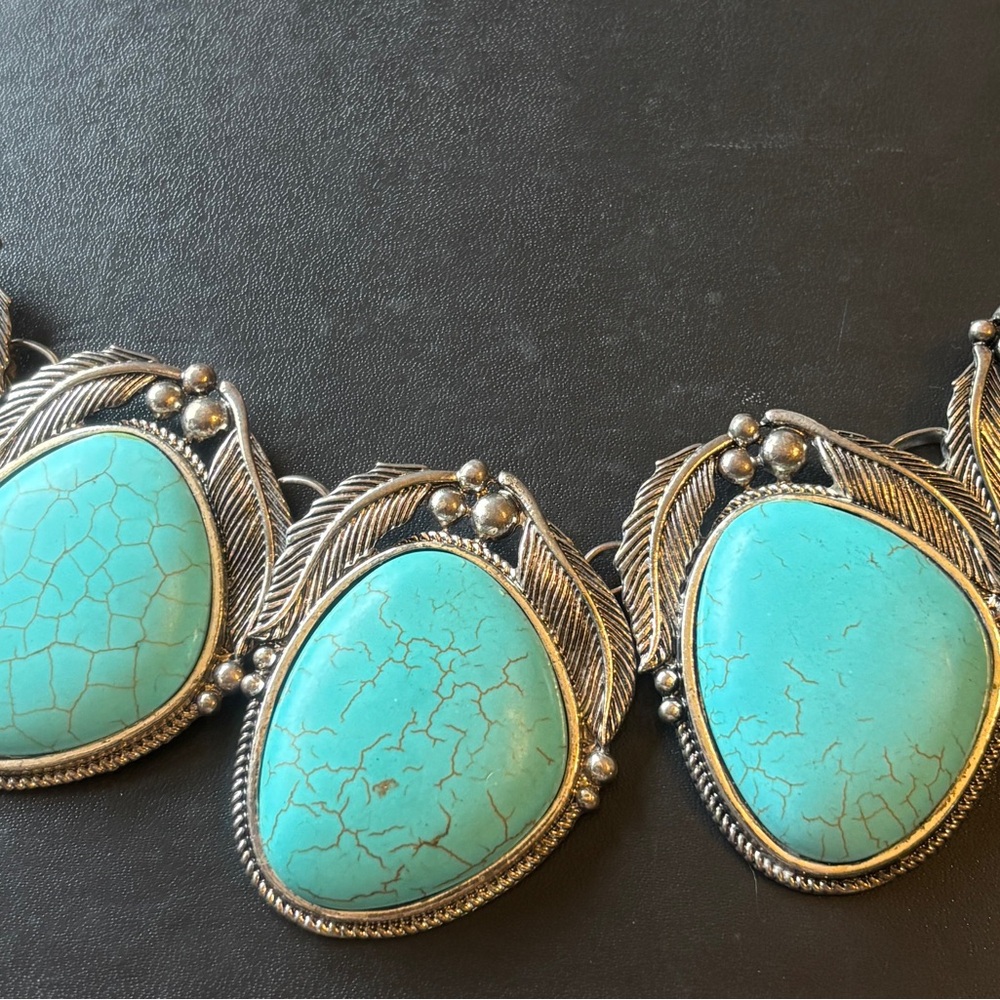 Turquoise Silver Pendant Necklace - Picture 2 of 8